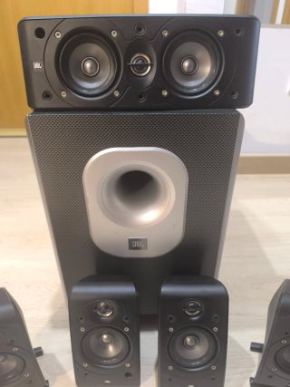 Home Theater JBL SCS 200.5