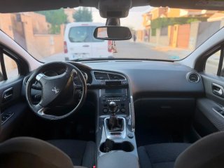 Peugeot 3008 2016