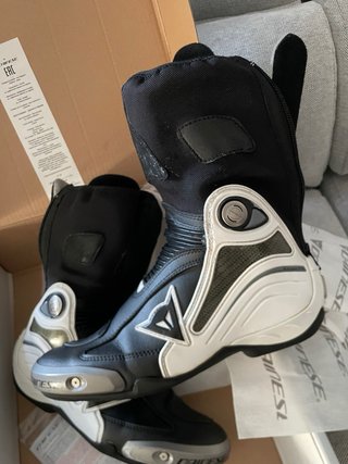Botas Dainese Axial D1