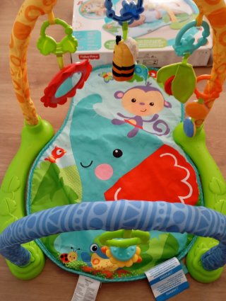 Gimnasio Fisher-Price Bebé 0 a 6 como nuevo!