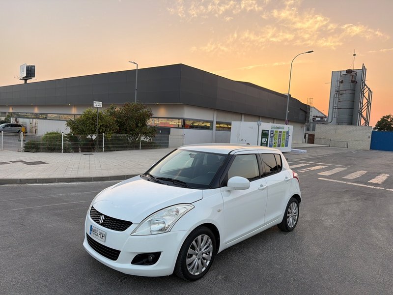 SUZUKI SWIFT 1.2i VVT 95CV - foto 1