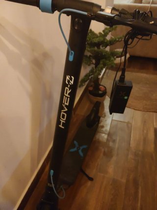 Patinete eléctrico Hover-7 (necesita arreglo)