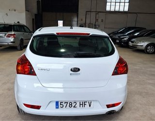 KIA Ceed 2012