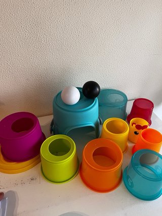 Cubos apilables para bebés