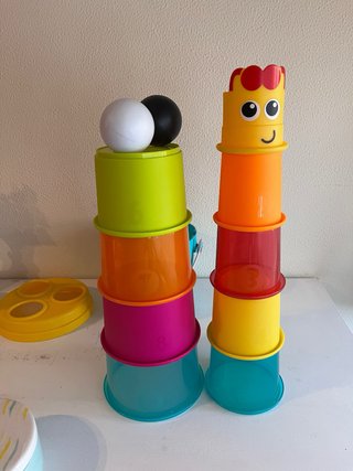 Cubos apilables para bebés
