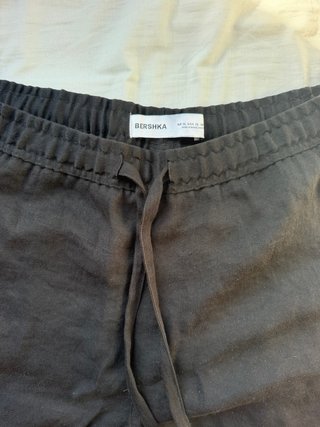 Pantalón corto de lino negro