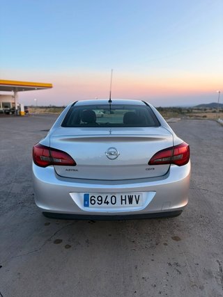 Opel Astra 2014 - URGE VENTA