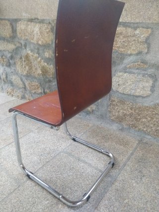Silla madera y metal marrón