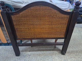 Cabecero de cama madera y mimbre