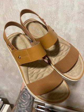 Sandalias marrones talla 39