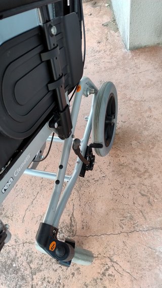 Silla de ruedas manual