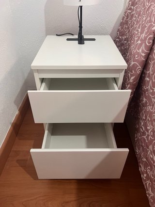 Dormitorio completo solo 2 usos.