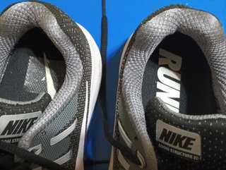 Zapatillas Nike Zoom Negras y Grises