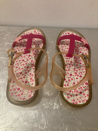 Sandalias niña talla 28