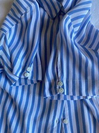 Camicia boxy a righe bianco/azzurro mezza manica