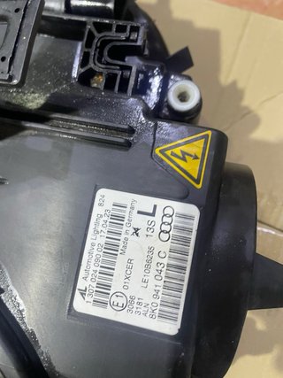 Faro delantero derecho Audi a 4 b8 xenón
