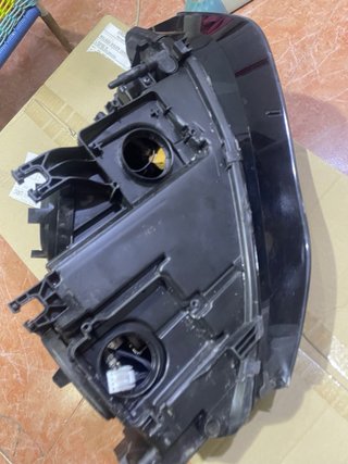 Faro delantero derecho Audi a 4 b8 xenón