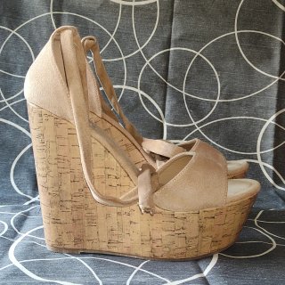Sandalias Cuña Plataforma Corcho Beige