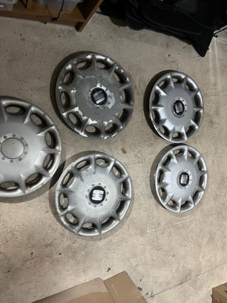 5 Tapacubos Seat 15” Originales