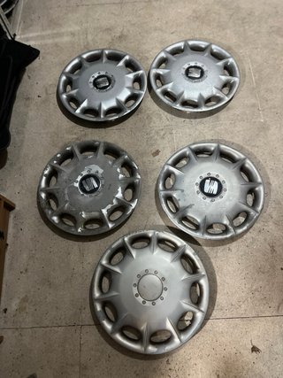 5 Tapacubos Seat 15” Originales