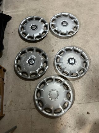 5 Tapacubos Seat 15” Originales