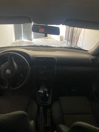 SEAT Leon 2000