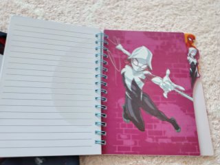 Kit Escolar Spiderman: Mochila, Caderno e Canetas