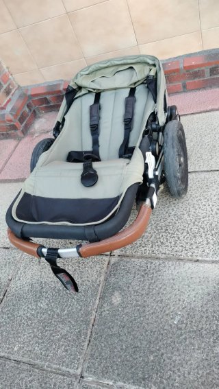 Bugaboo Cameleon 3 Verde Militar + extras