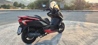 Kymco Superdink 125cc Maxi Scooter