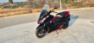 Kymco Superdink 125cc Maxi Scooter