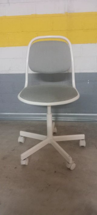 Silla de escritorio giratoria