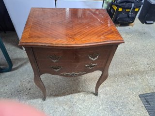 Mueble tocador antiguo sin máquina