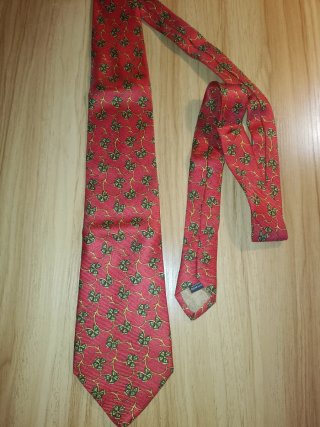 Corbatas variadas. Precio por unidad.