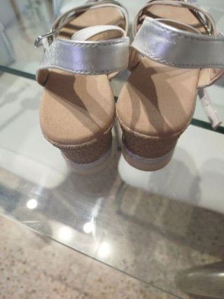 Sandalias