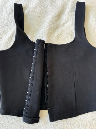 Top Corsé Negro Cierre Frontal Talla S