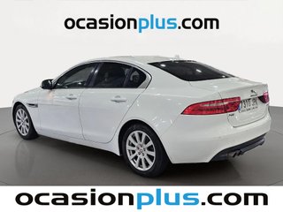 Jaguar XE 2.0 Diesel XE-Pure RWD 132 kW (180 CV)