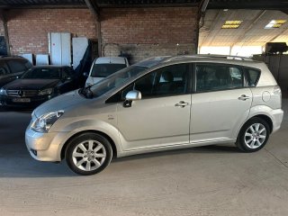 Toyota Verso 2004