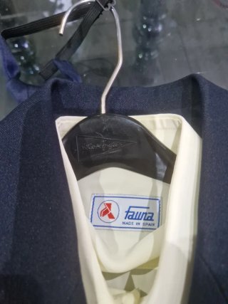 Traje de comunión Uniforme militar azul con dorado