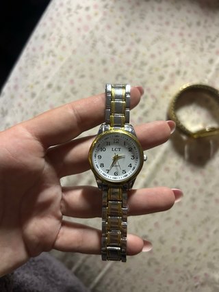 2 Relojes Mujer Oro y Plata