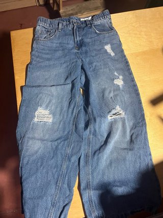 Vaqueros anchos niña