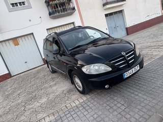 SsangYong Rodius 2005