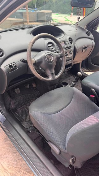 Toyota Yaris 2005