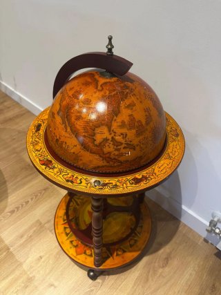 GLOBO BAR ESTILO CLÁSICO ITALIANO- PERFECTO ESTADO