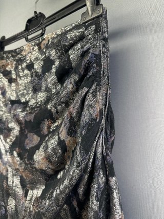 Falda Isabel Marant Negra y Plateada