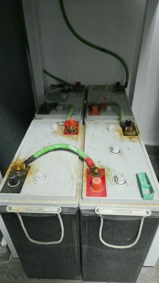 8 Baterías Tensite OPzS 6-600 (6V 600Ah)