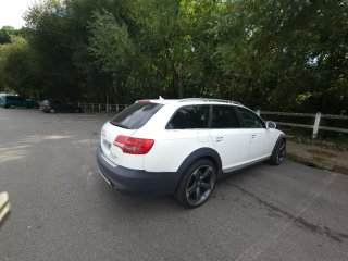 Audi A6 Allroad 2010