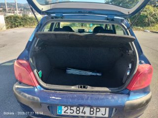 Peugeot 307 2001