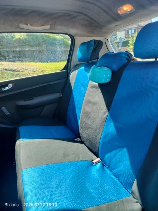 Peugeot 307 2001