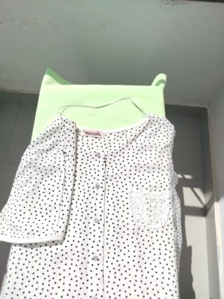 Blusa Rossan manga corta lunares