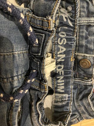 Lote 4 pantalones tejanos niño 2-4 años